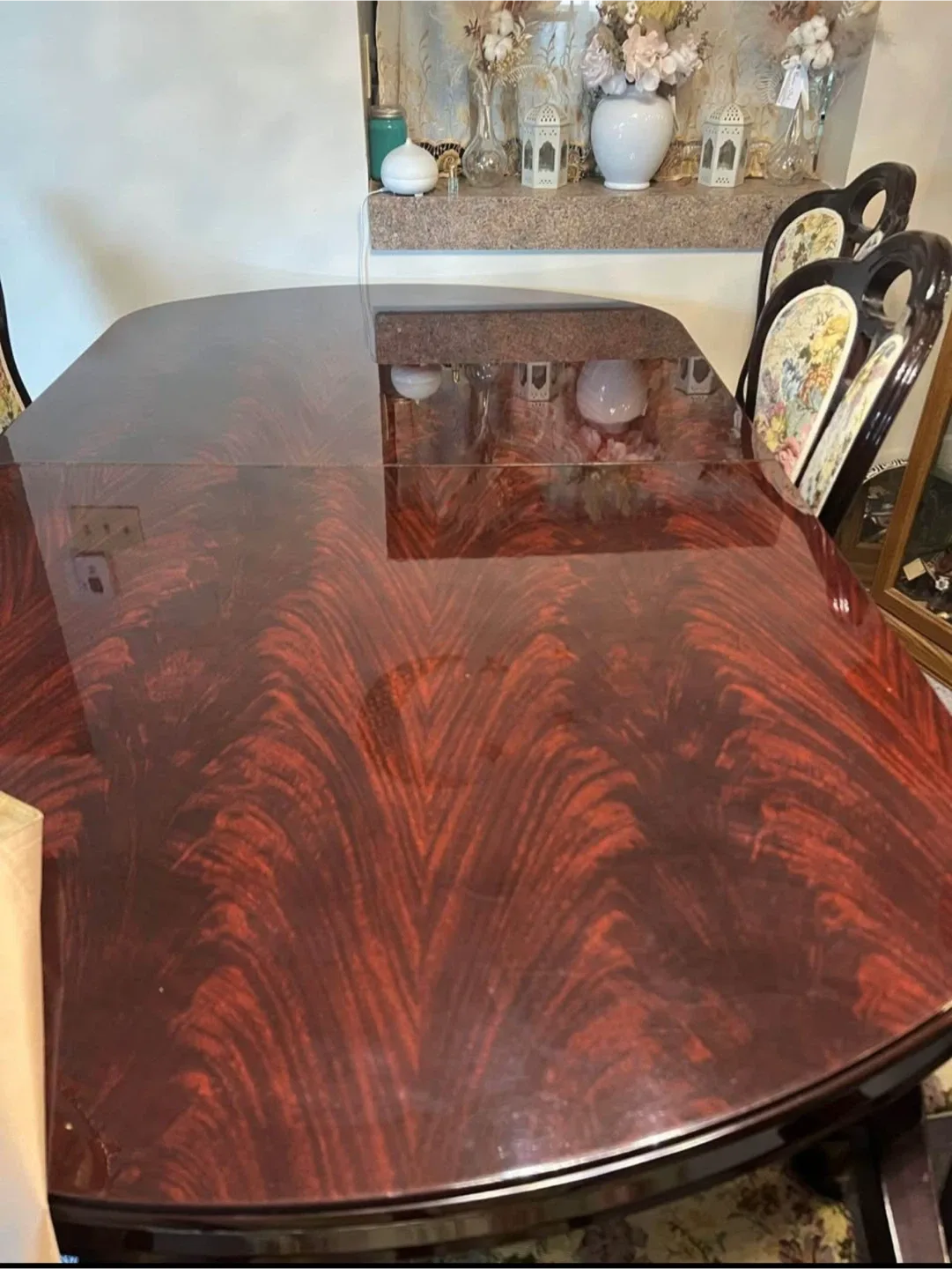 Dining Table Set with China Cabinet image indicator(2)