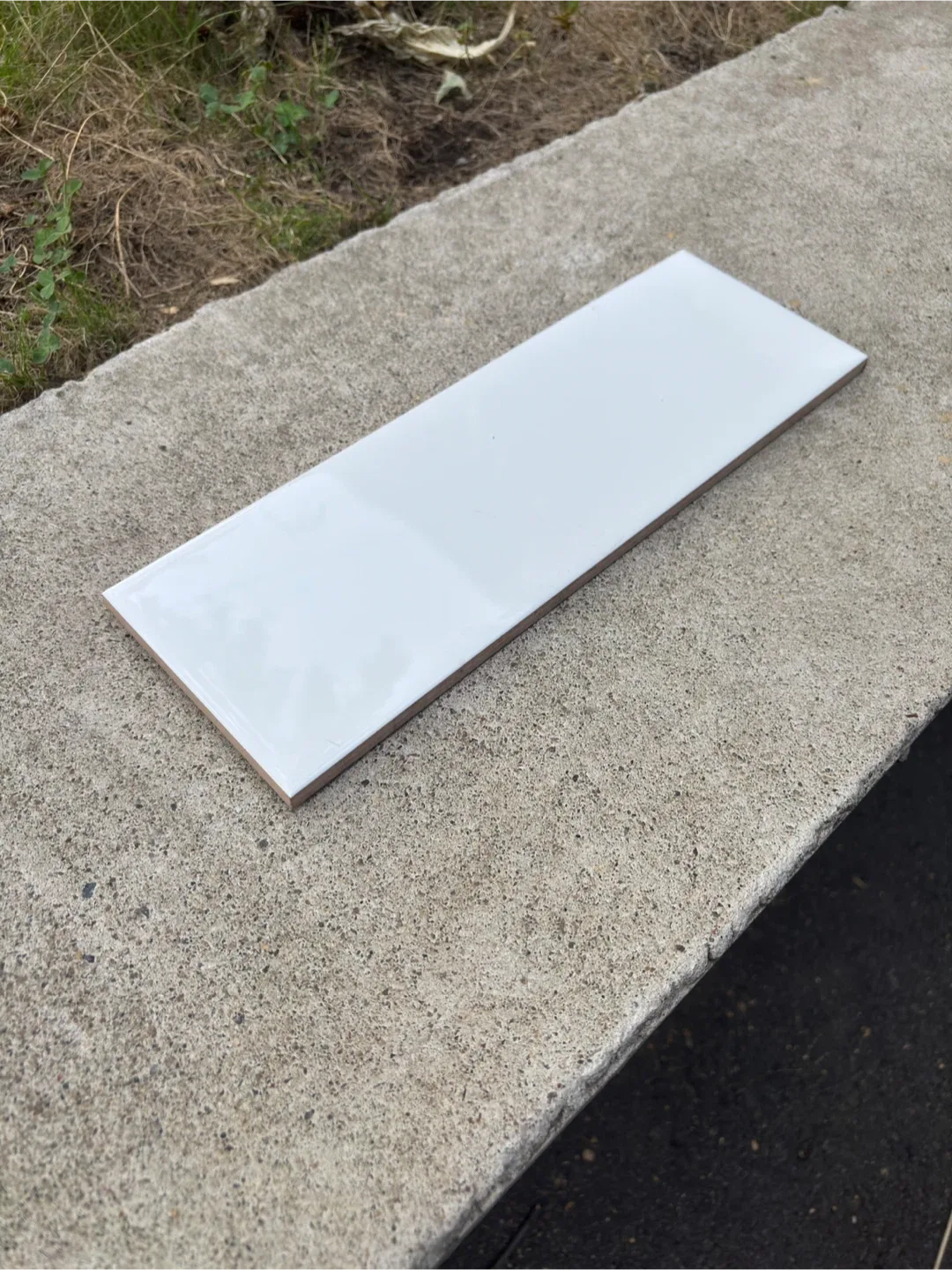 TGT White Ceramic Beveled Subway Tiles - Steal Deal! image indicator(2)