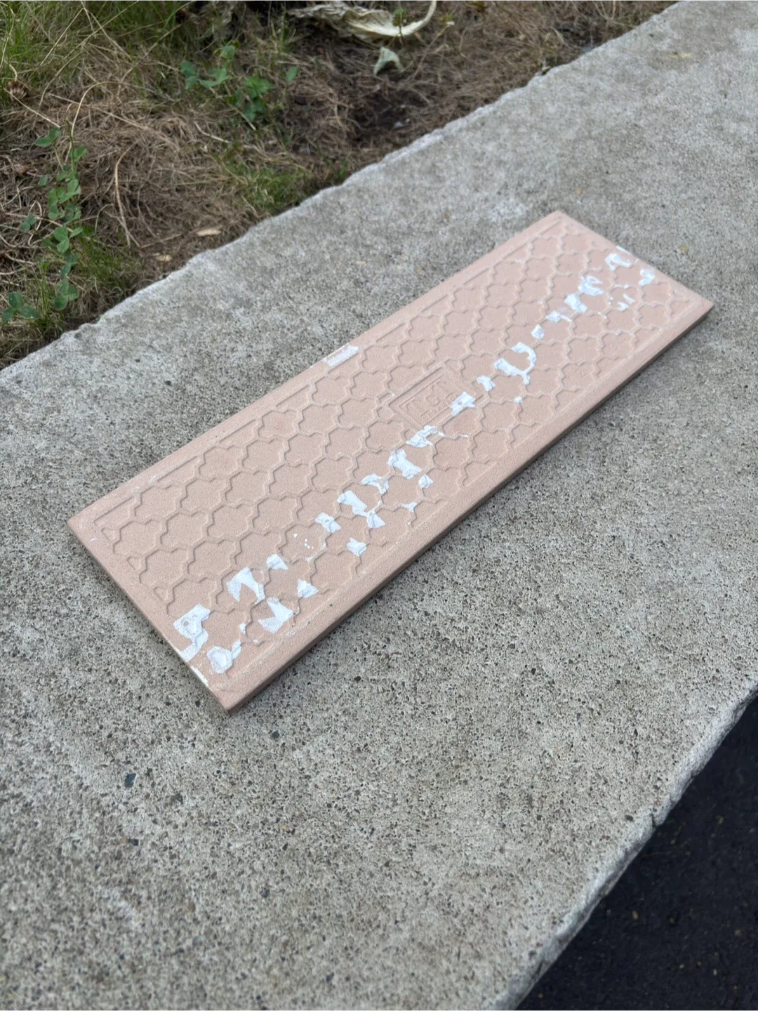 TGT White Ceramic Beveled Subway Tiles - Steal Deal! image indicator(5)