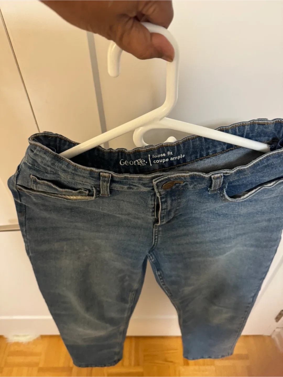 George Loose Fit Jeans - Size 14 image indicator(3)