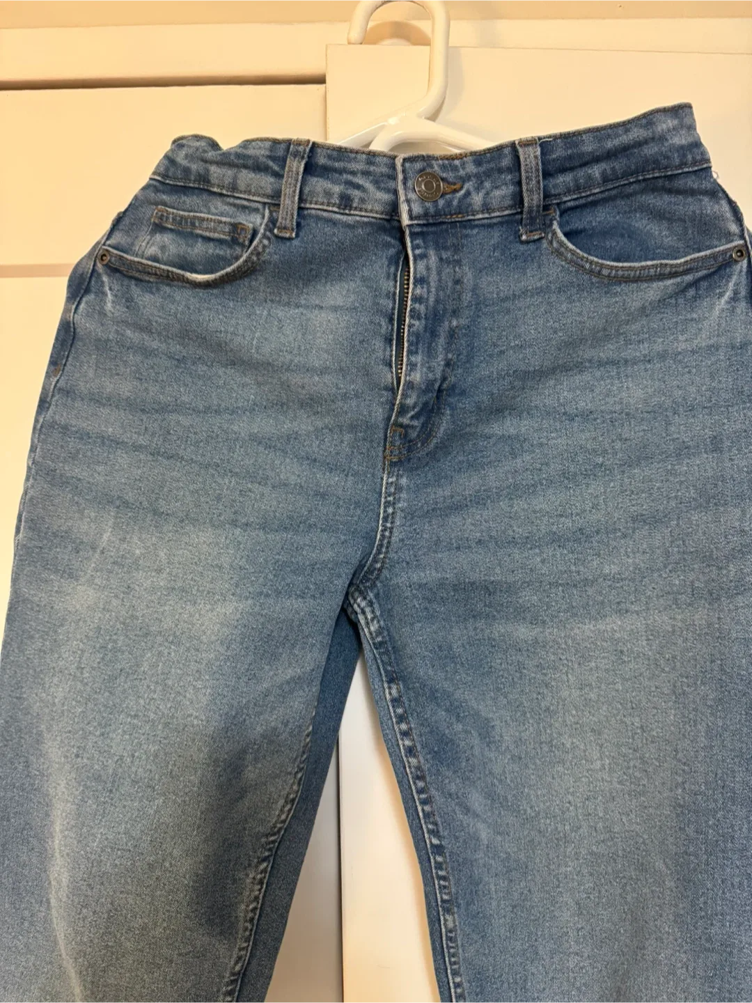 George Loose Fit Jeans - Size 14 image indicator(2)