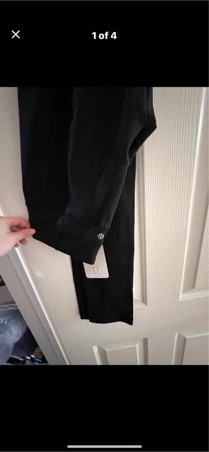 Lululemon Skinny Groove Pant - Size 4, Black image indicator(2)
