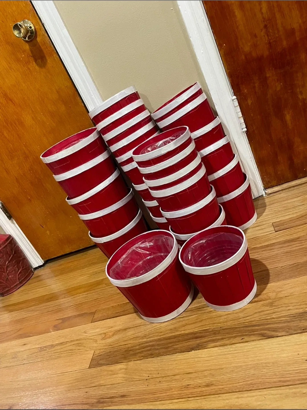 Red & White  Wood Striped Flower Pots/Basket  (Set of 12)