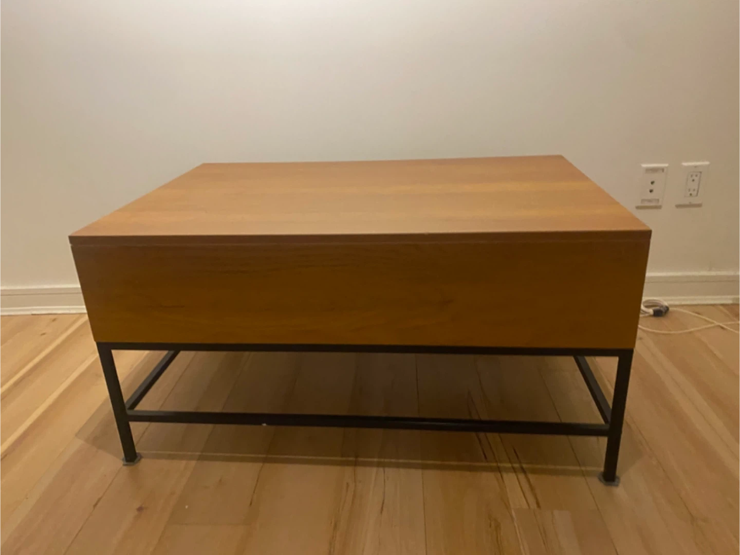 Lift-Top Coffee Table - Wood & Metal Frame