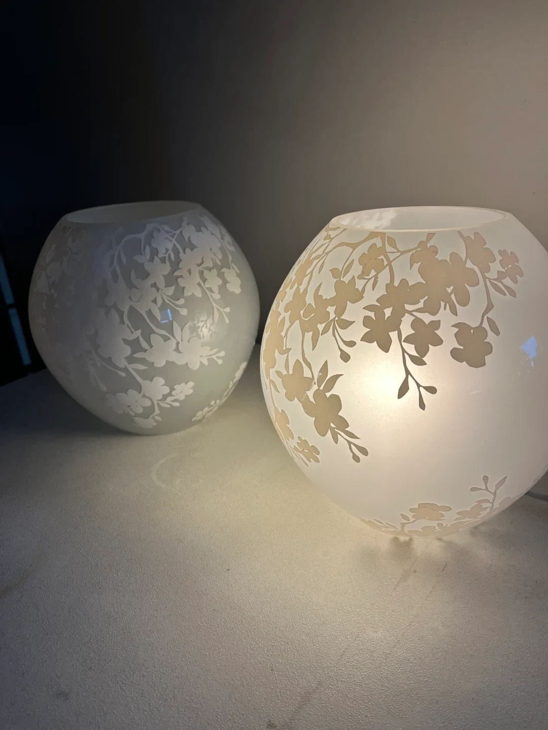 Floral Patterned Globe Table Lamps - Set of 2