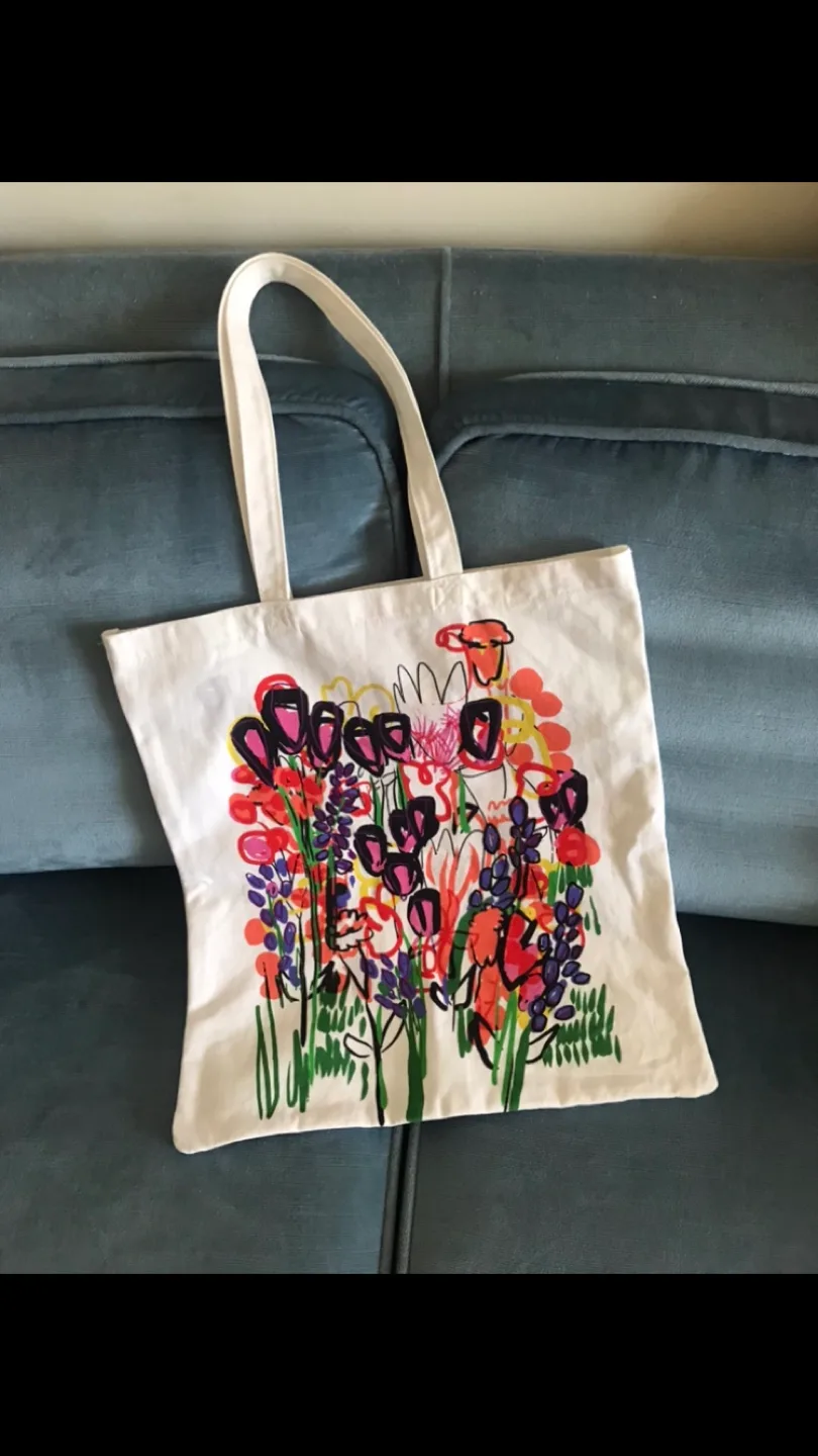“Everybody Bloom” Special Edition TOTE image indicator(3)