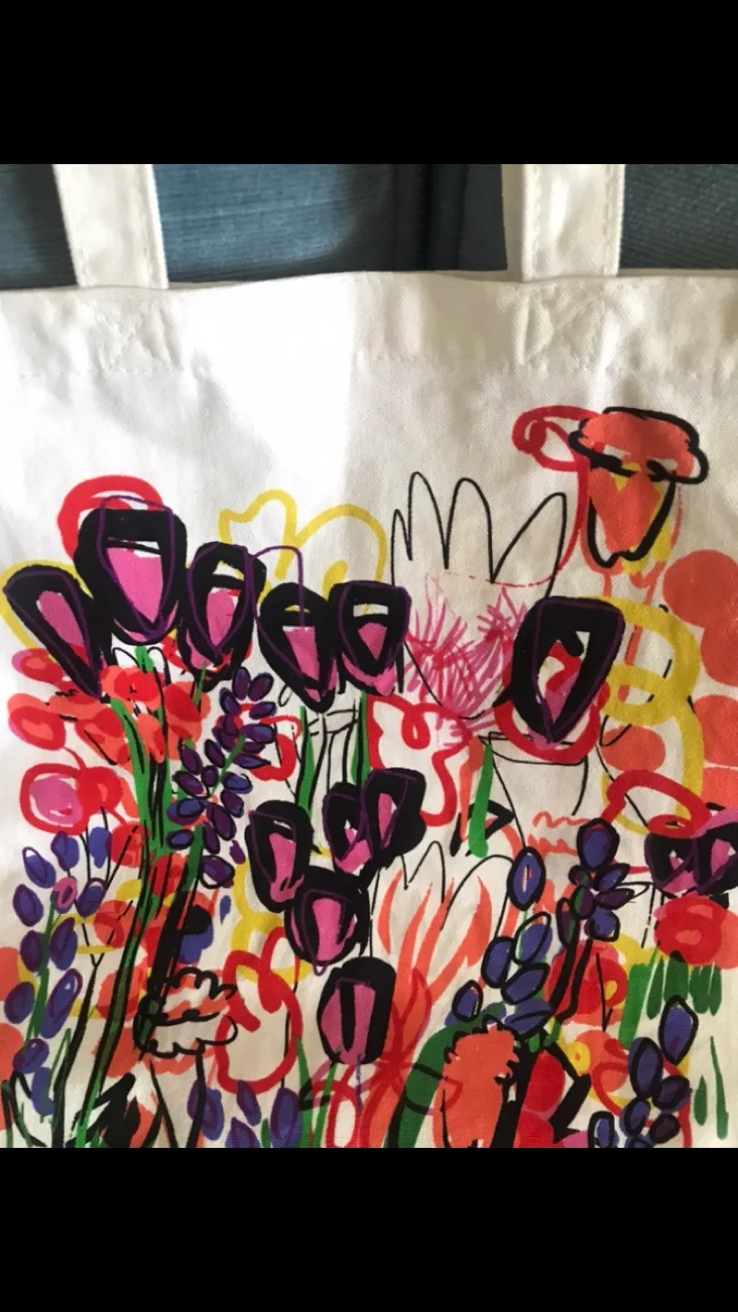 “Everybody Bloom” Special Edition TOTE image indicator(4)