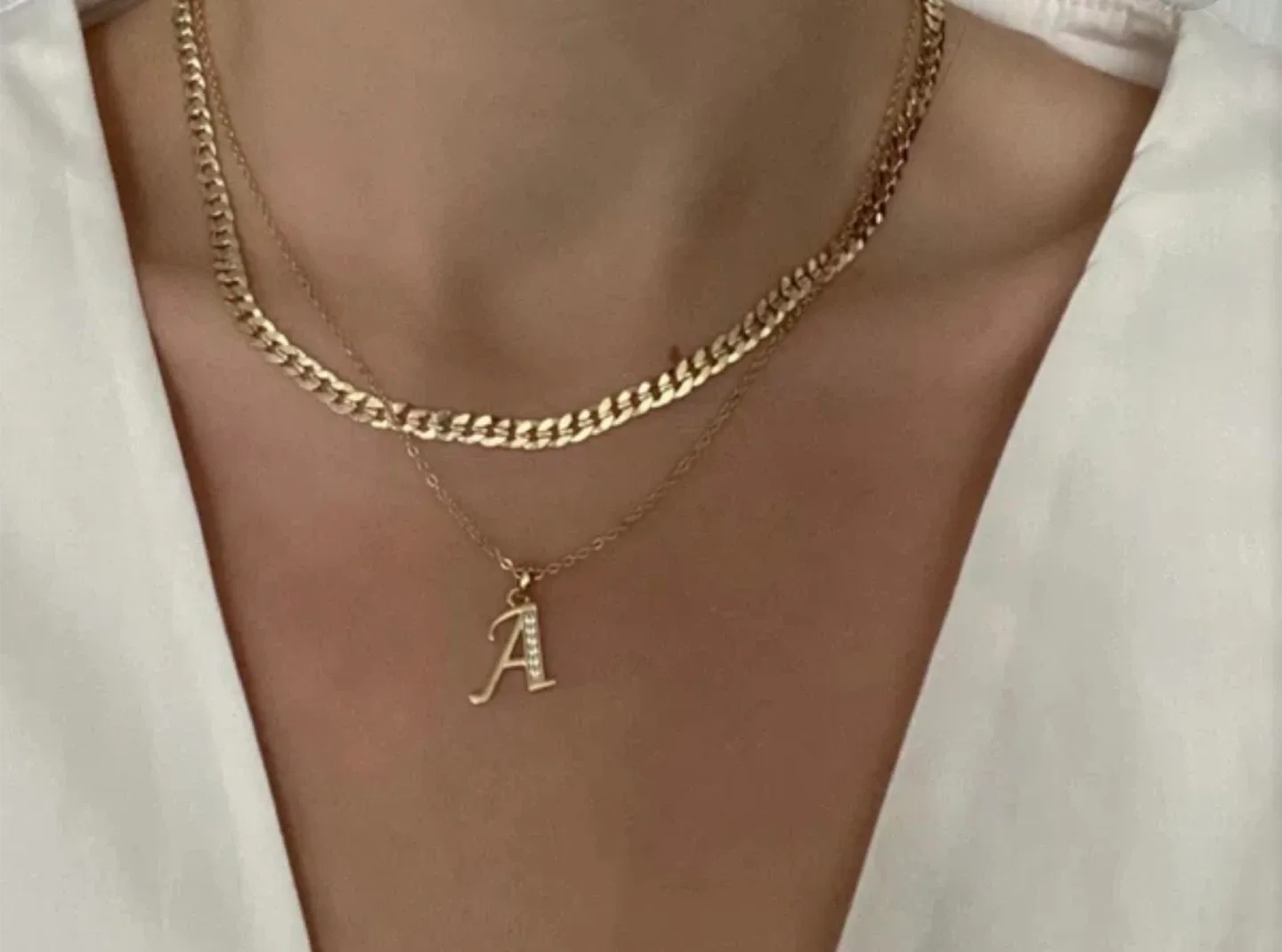 Gold Chain Necklace image indicator(4)