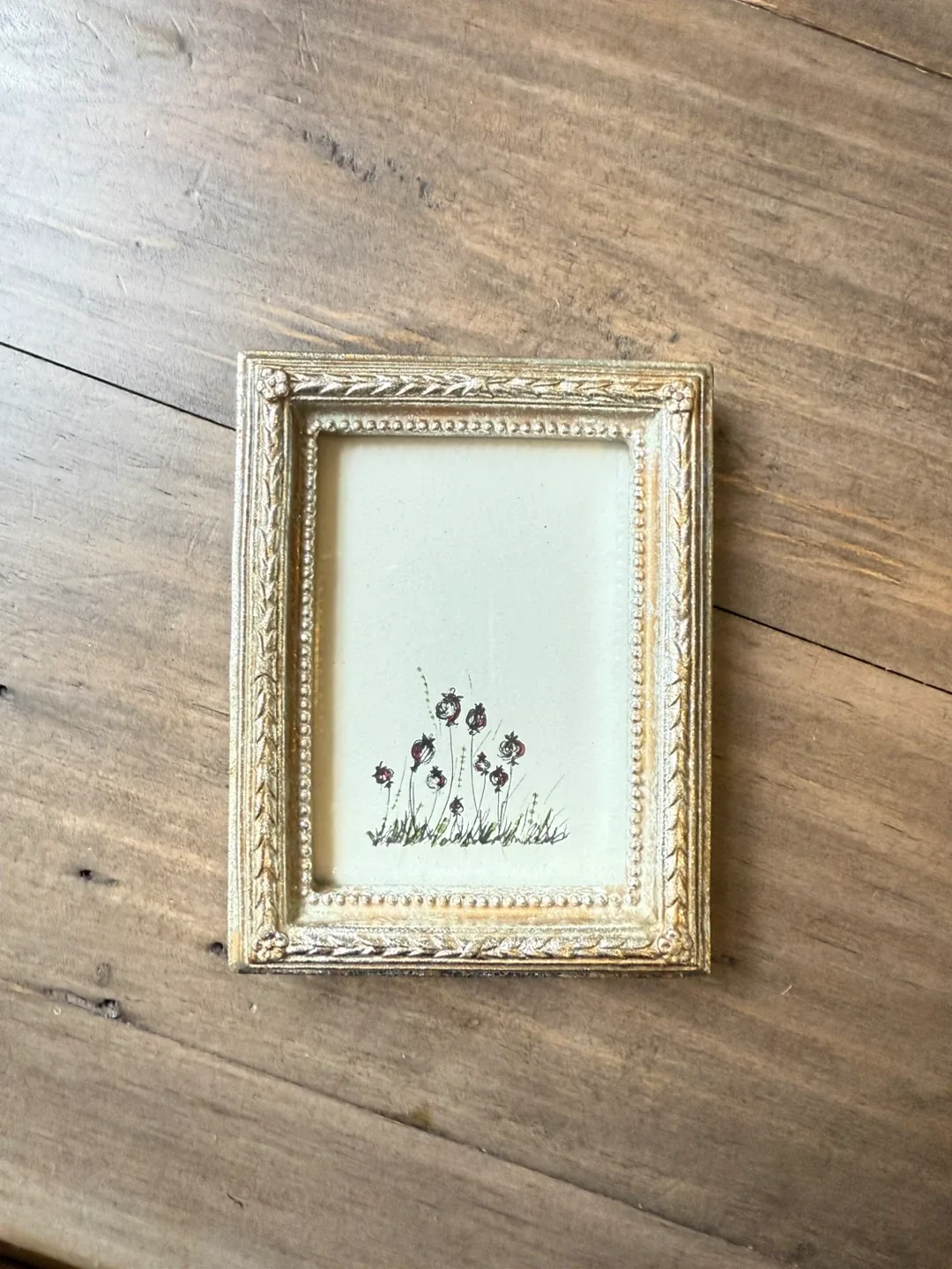 Small sparkly gold frame image indicator(2)