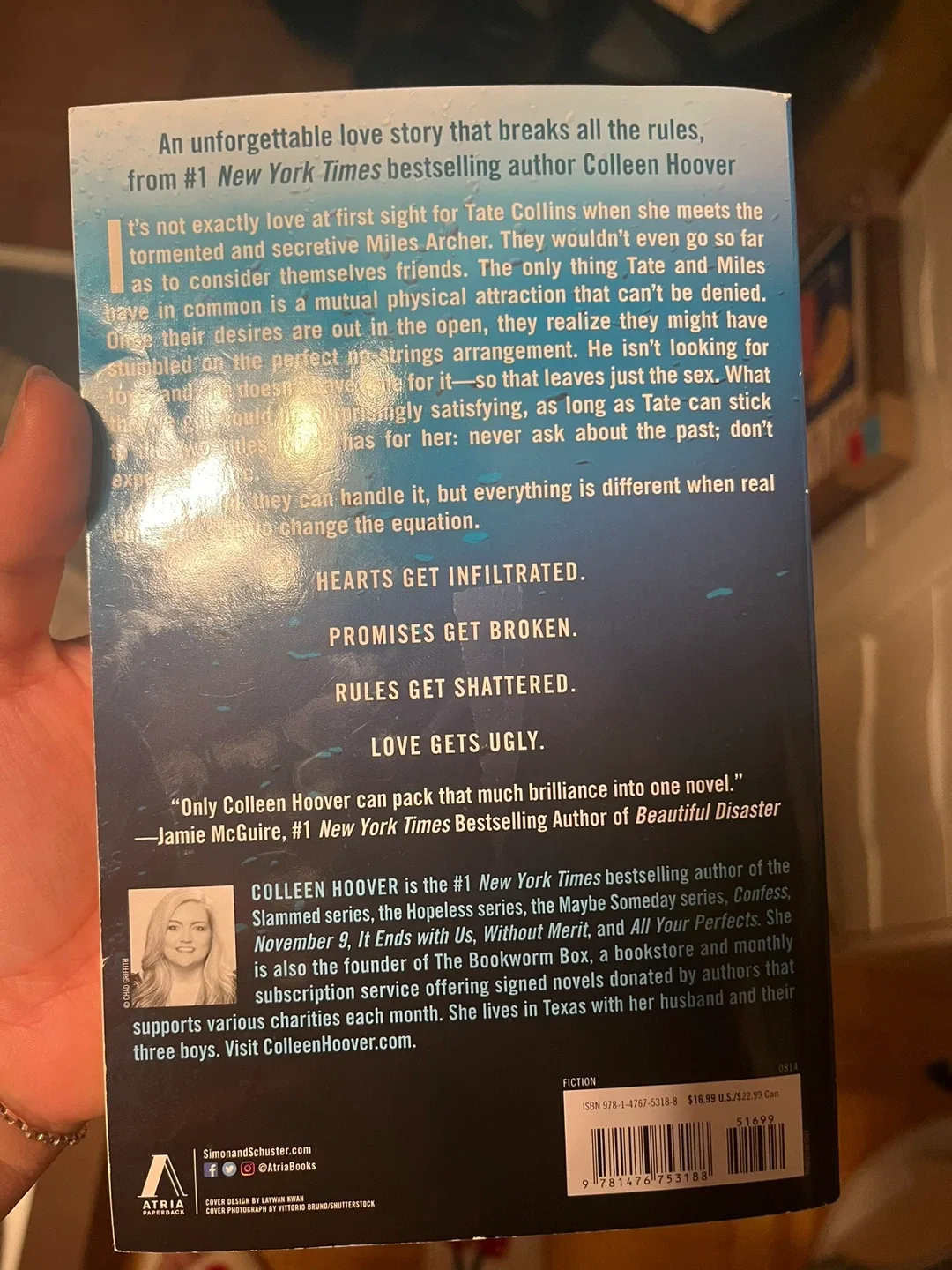 Ugly Love by Colleen Hoover image indicator(2)