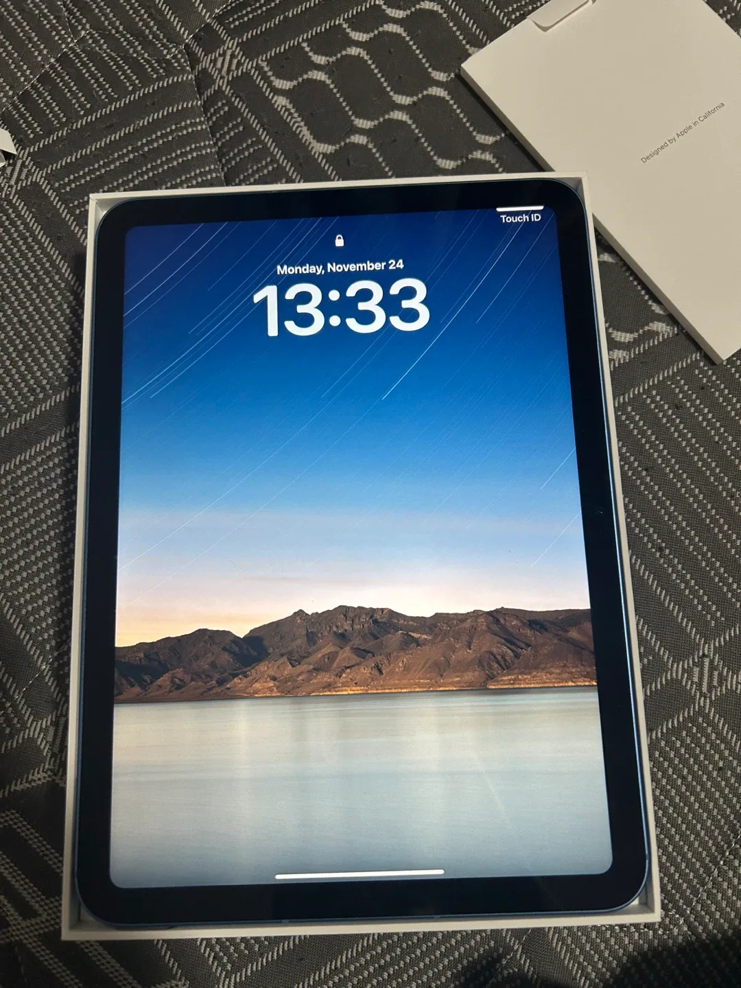 Apple iPad 10th Generation 64GB Wi-Fi Blue