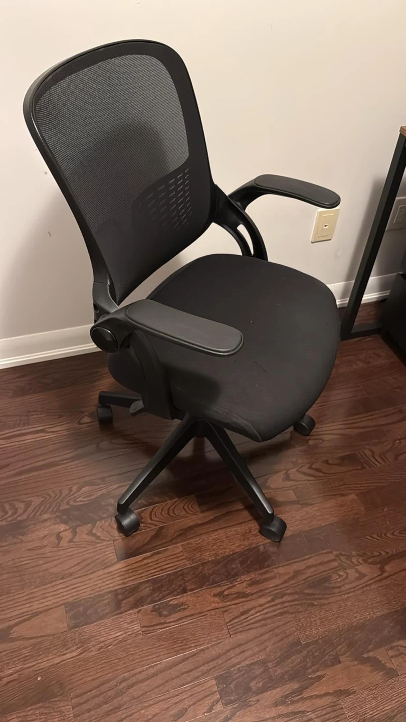 Table Chair and small chest of drawers - photo 2