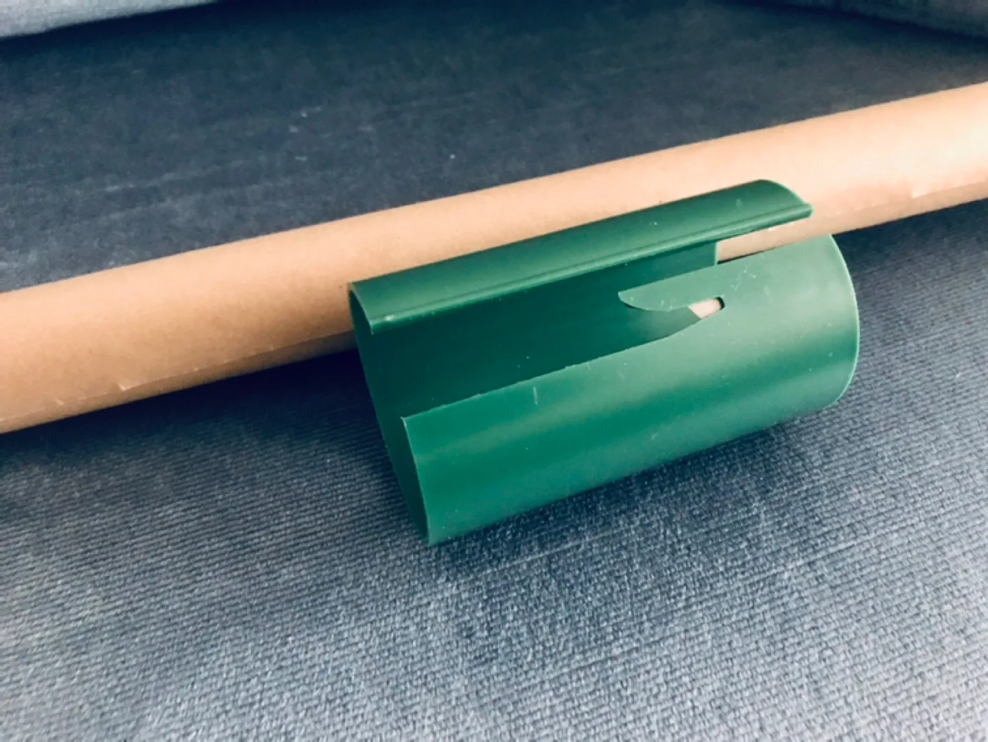 🎄 🎁 Wrapping Paper Roll Cutter - Cutting made Easy!