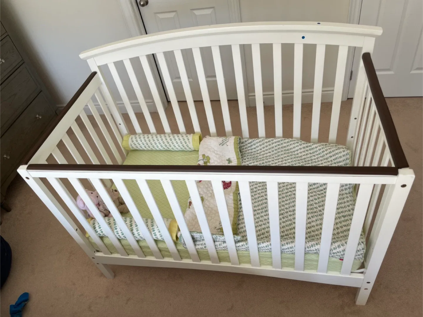 Dream On Me Eden 4-in-1 Convertible Crib - White