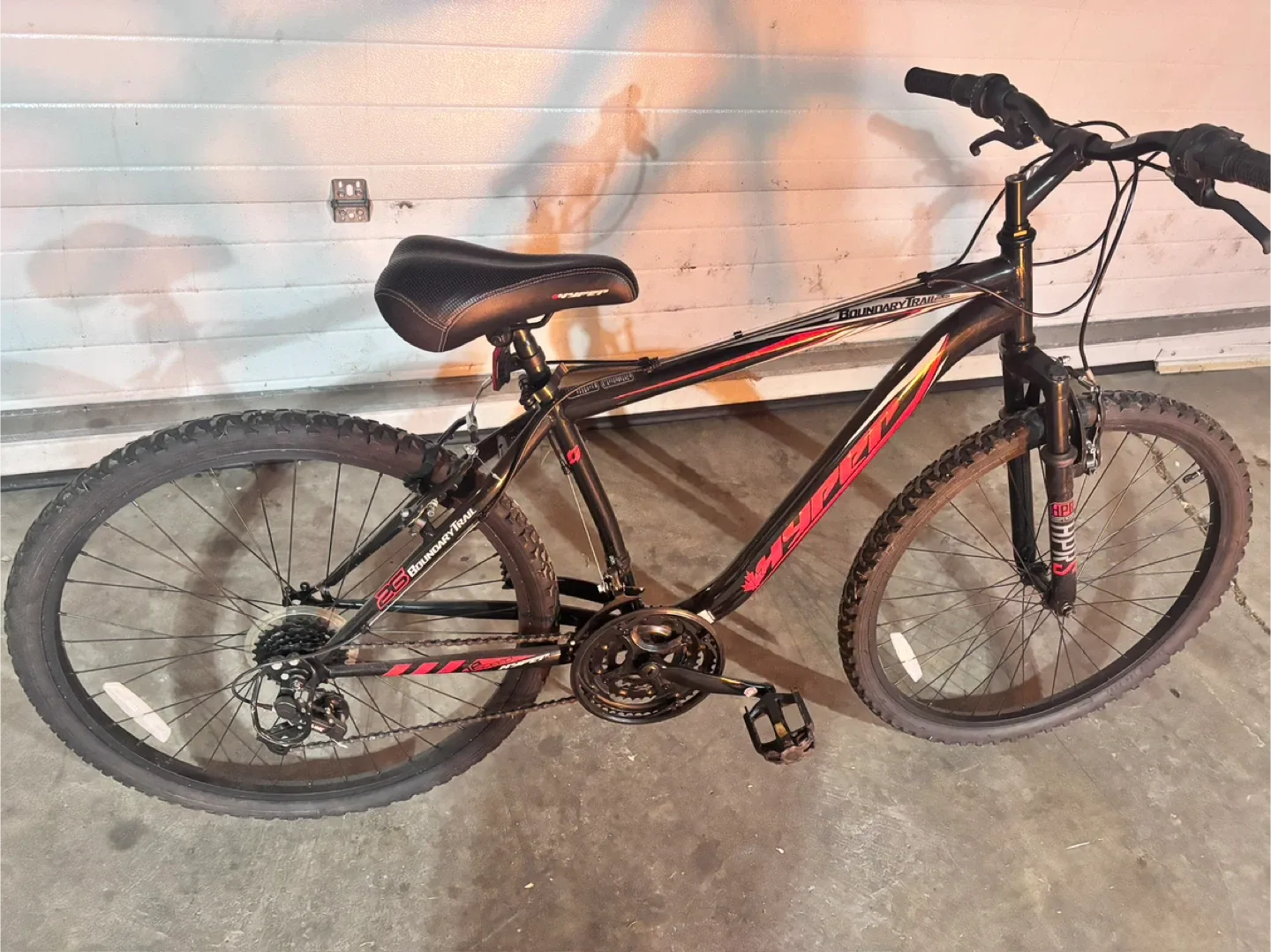 Hyper Boundary Trail Mountain Bike 26” image indicator(2)