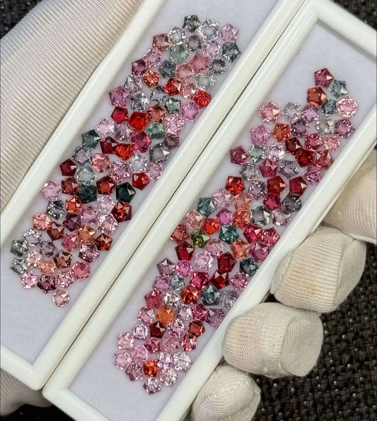 55 Carats Burma Spinel - 0.26 Carats per unit - Octagon Cut