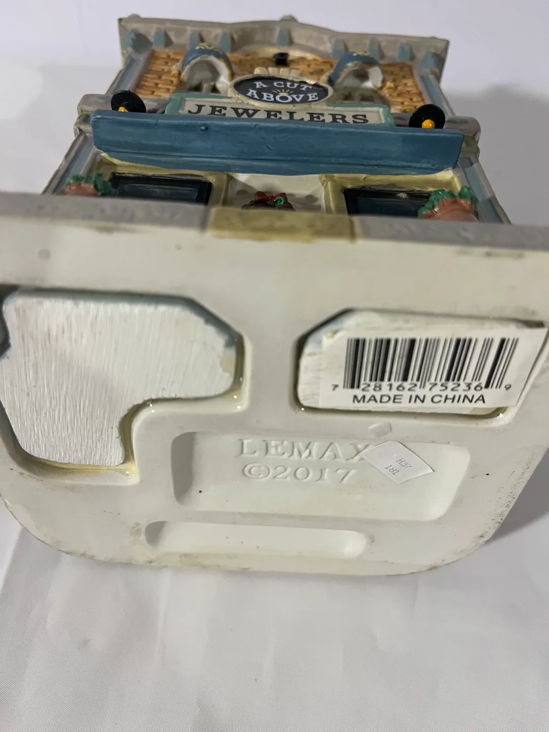 Jewelers Christmas Village Figurine collection image indicator(4)