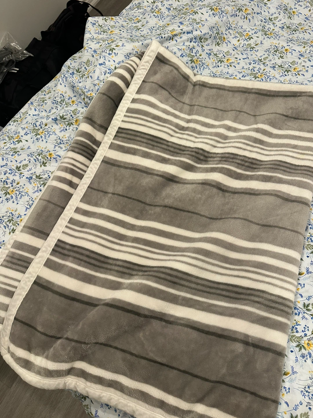 Striped Throw Blanket - Grey & White