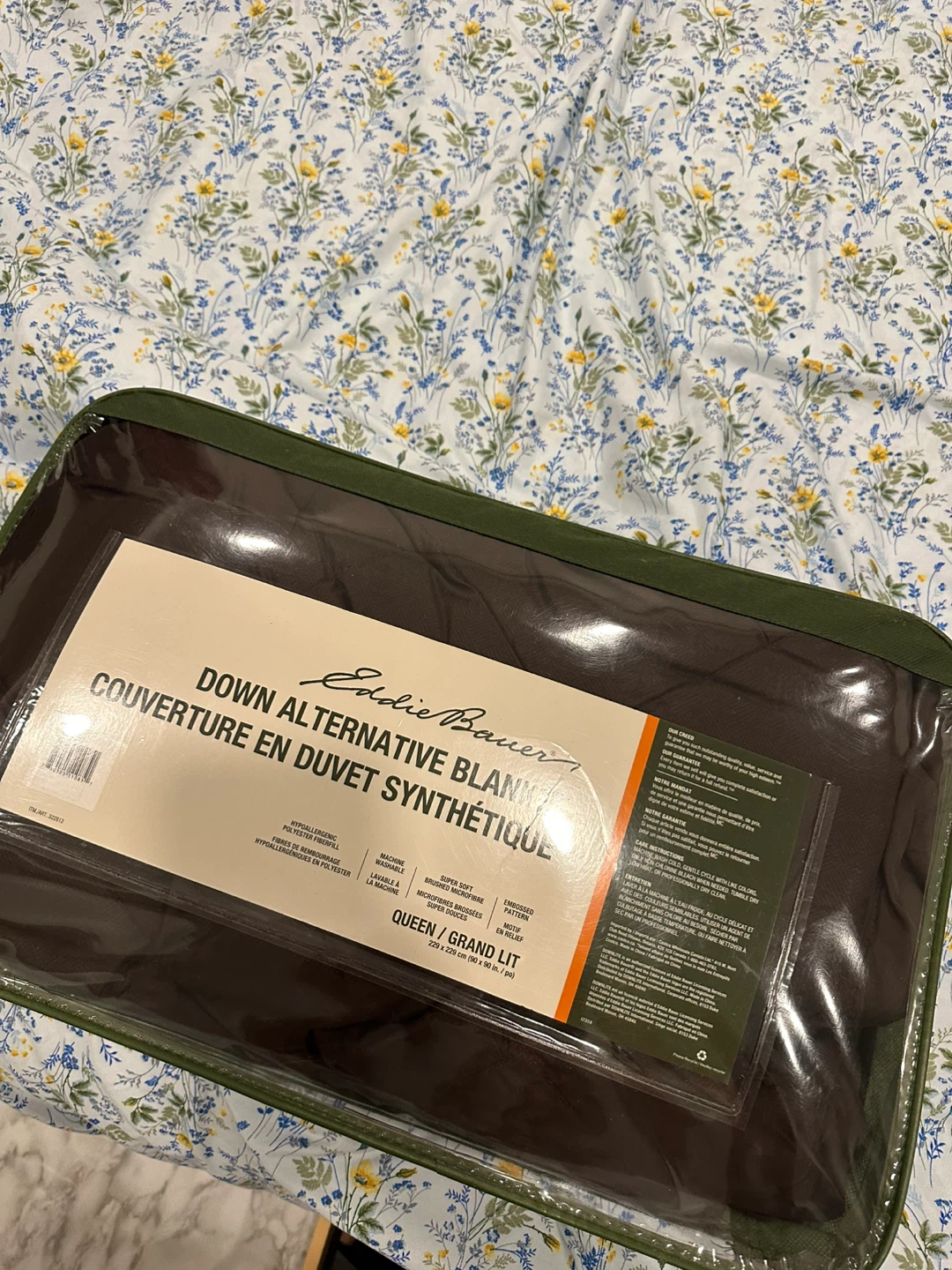 Eddie Bauer Down Alternative Blanket - Queen/King