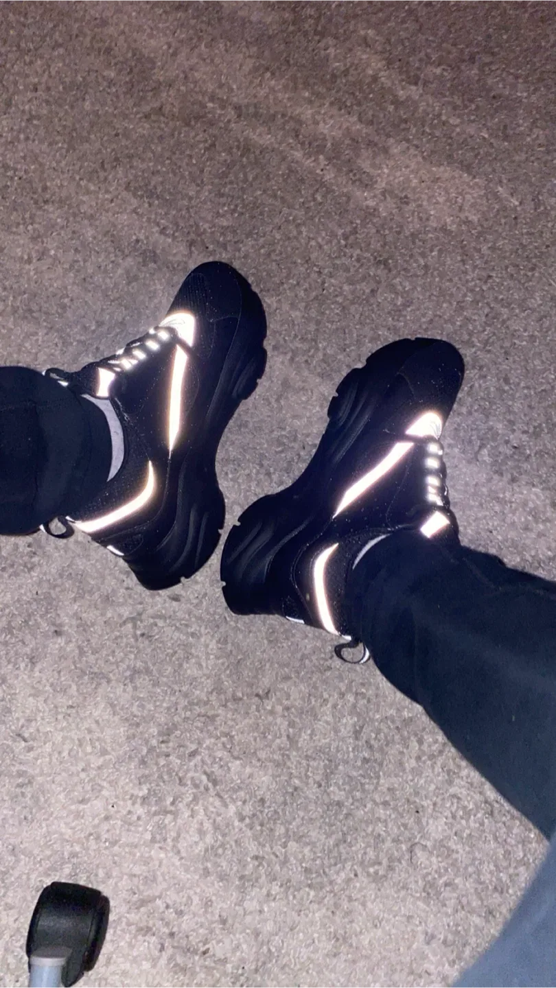 Dior B22 image indicator(2)