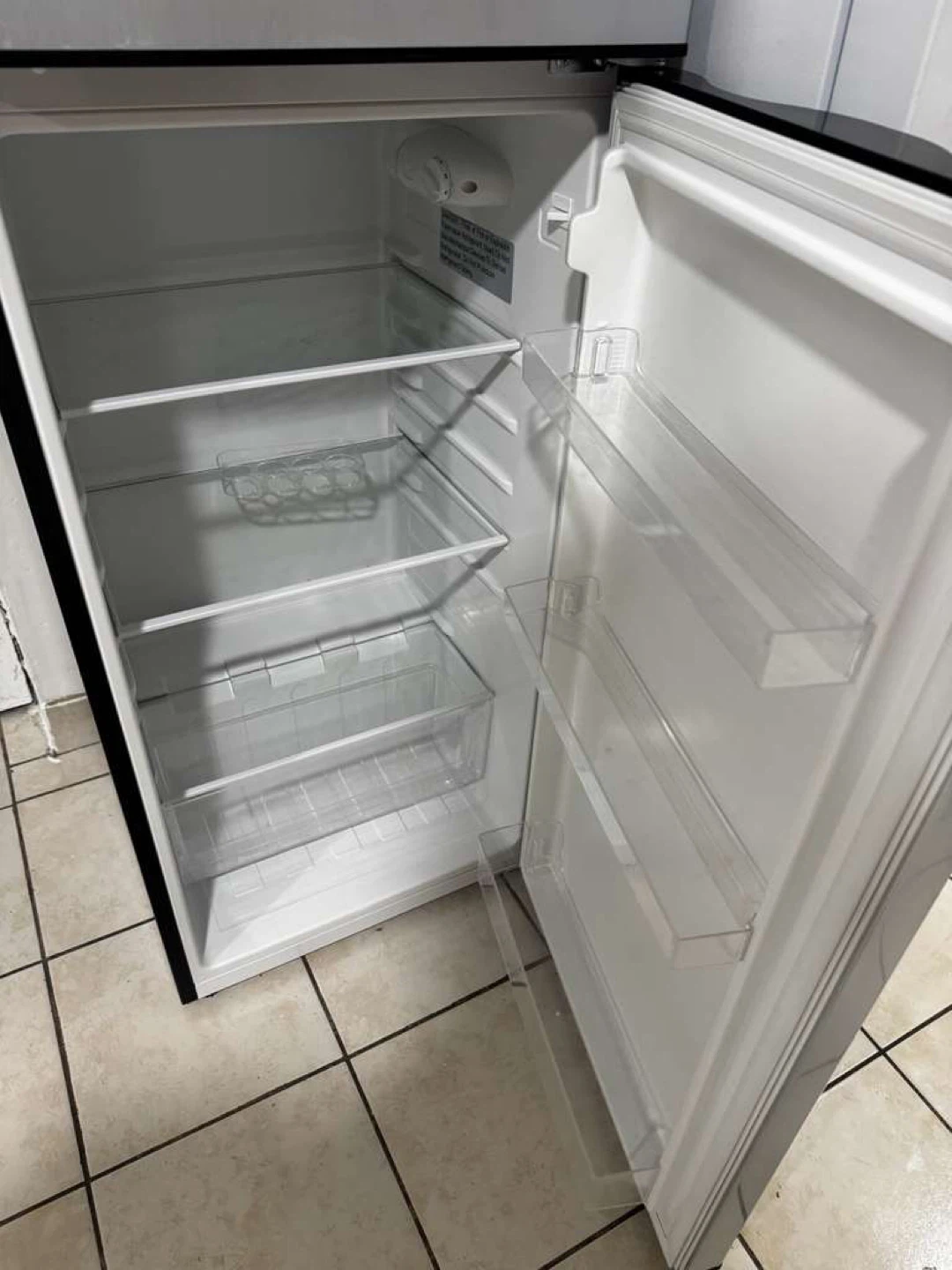 Frigidaire Silver Mini Fridge - photo 3