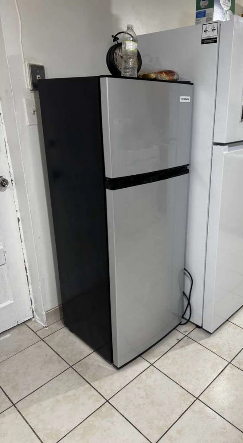 Frigidaire Silver Mini Fridge