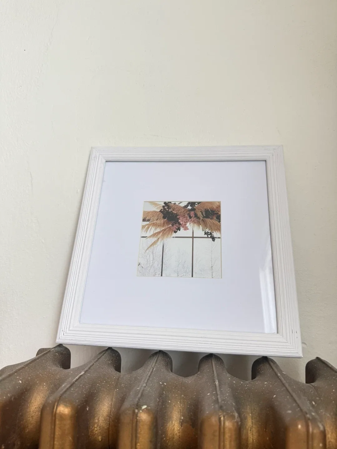 Medium square wood frame - repainted