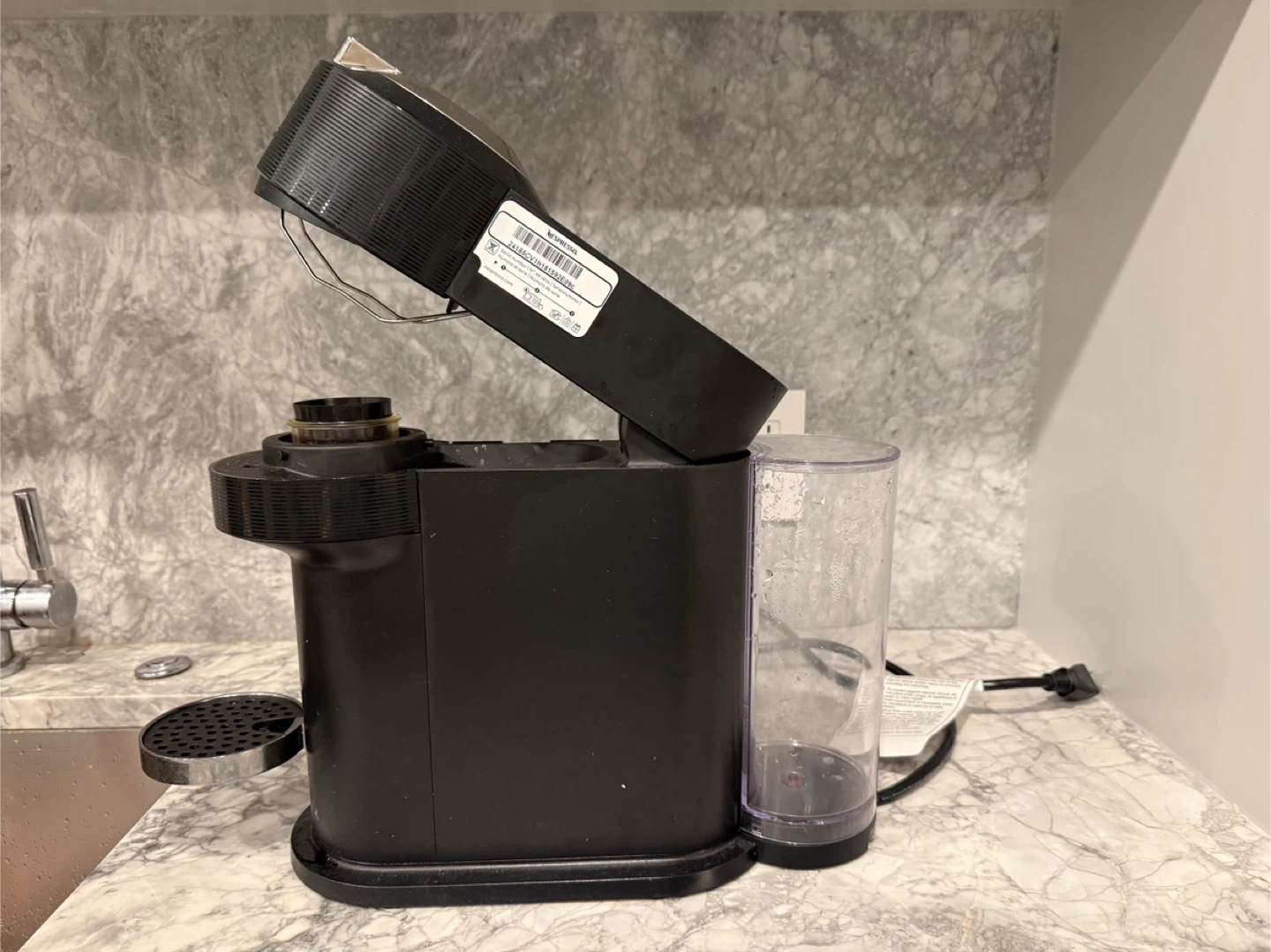 Nespresso Vertuo Next Coffee Machine