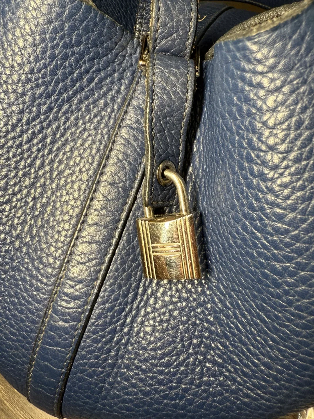 Hermès Picotin 22 Blue Leather Handbag image indicator(4)