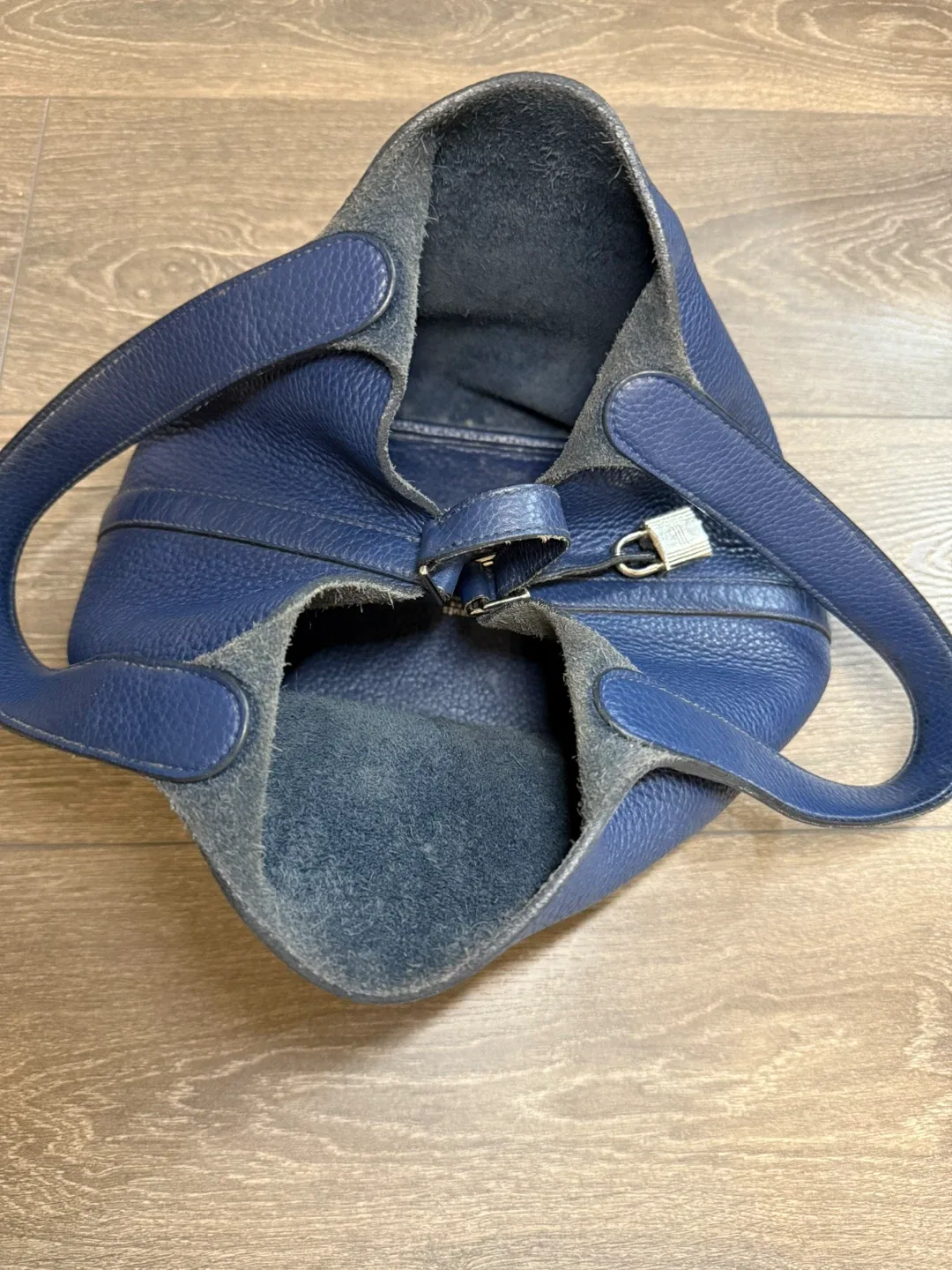 Hermès Picotin 22 Blue Leather Handbag image indicator(8)