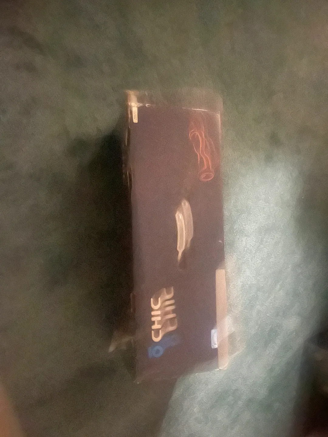 Chic Electric Hoverboard - Brand New in Box! image indicator(2)