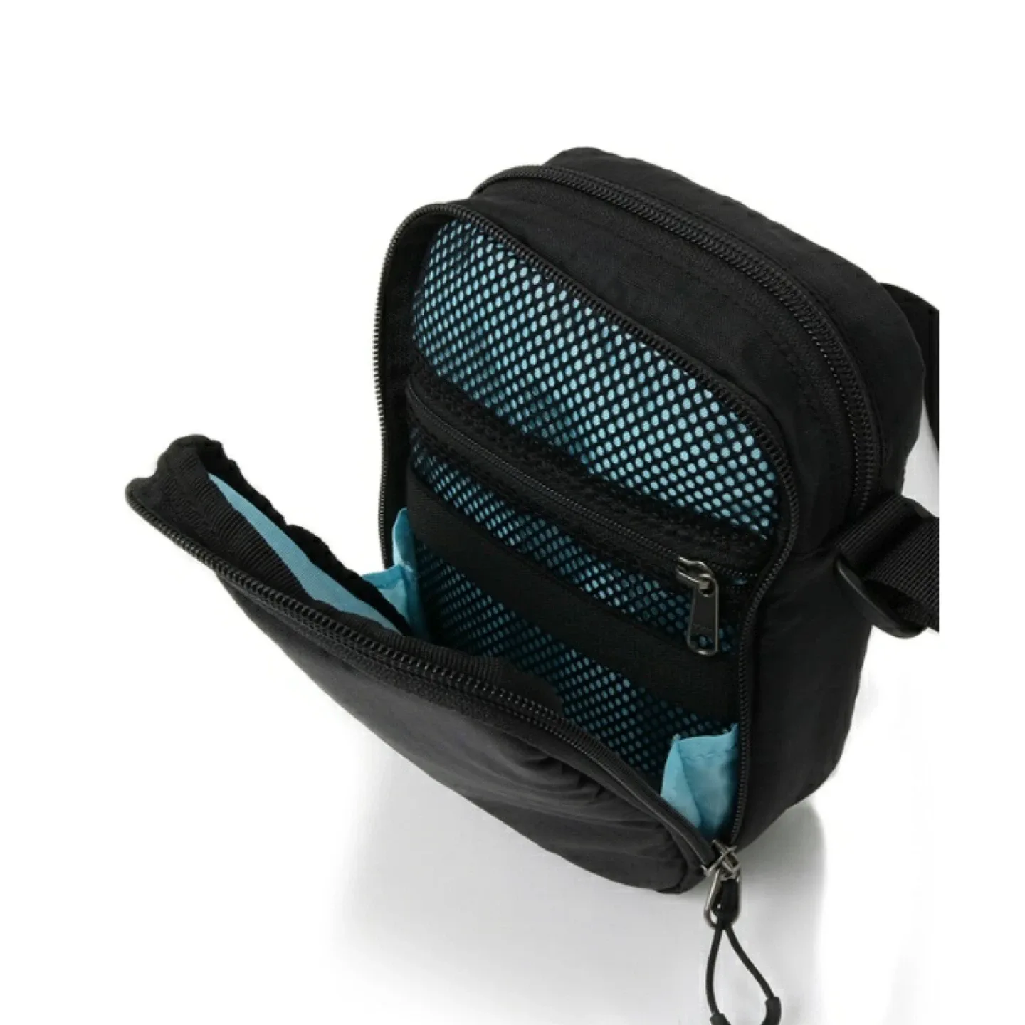 Chums Hurricane Utah Black Shoulder Bag image indicator(5)