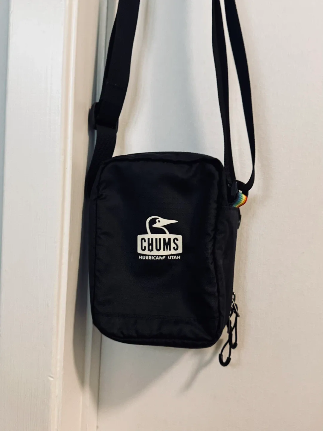 Chums Hurricane Utah Black Shoulder Bag