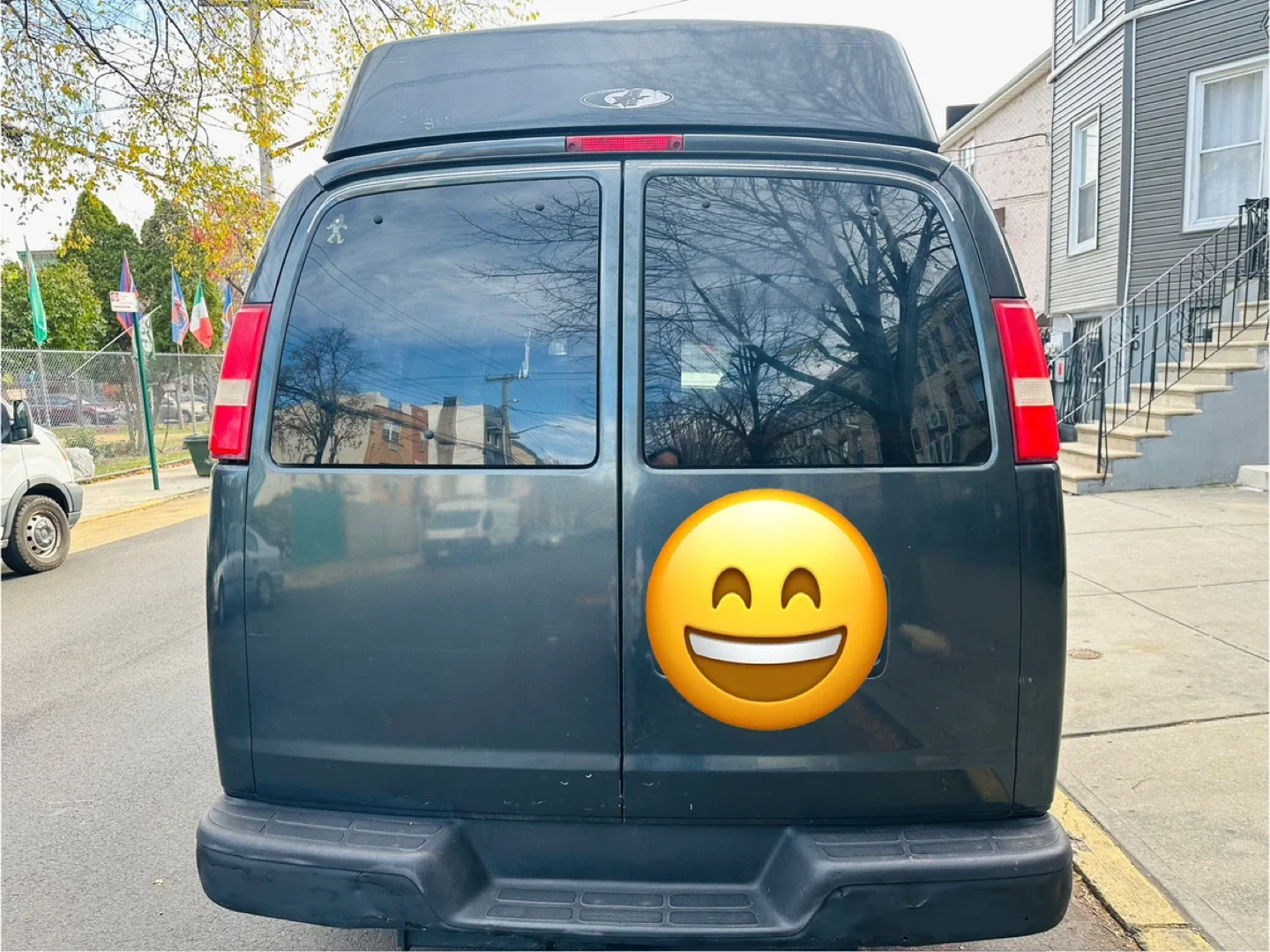 2003 GMC Savana Conversion Van image indicator(4)