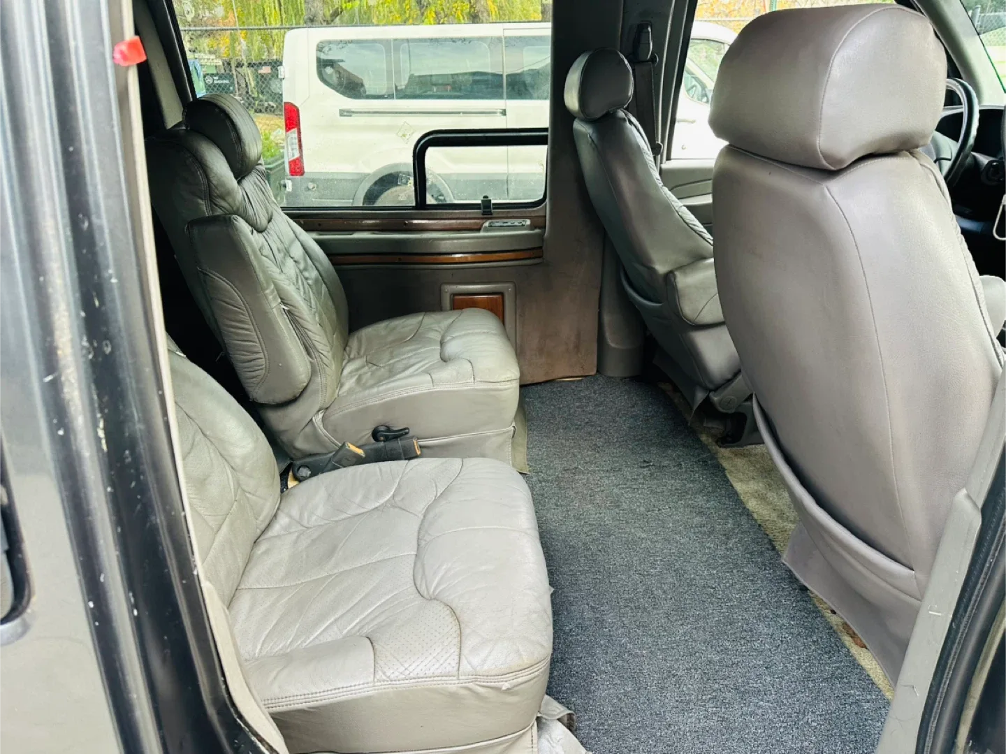 2003 GMC Savana Conversion Van image indicator(7)