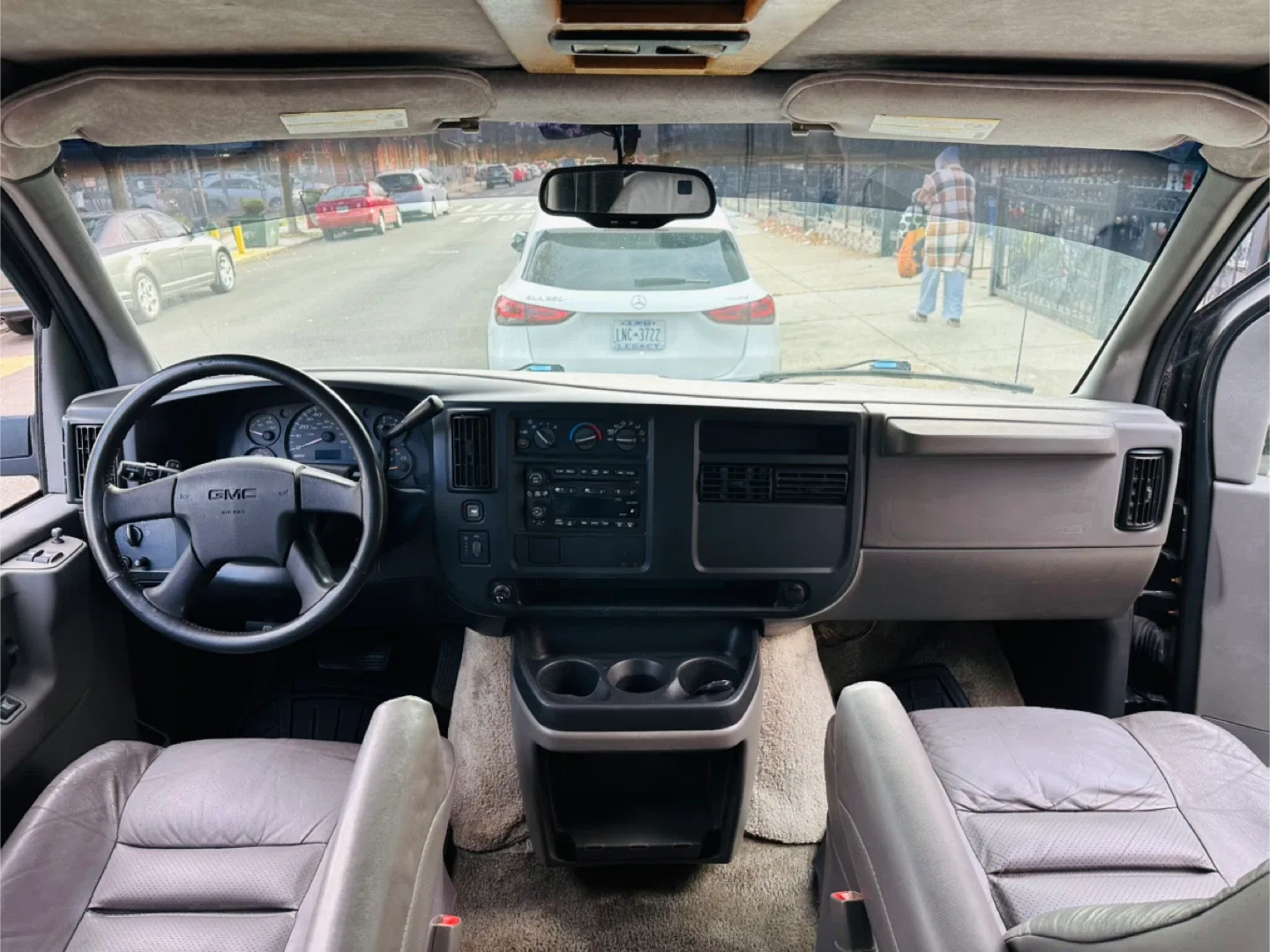 2003 GMC Savana Conversion Van image indicator(9)