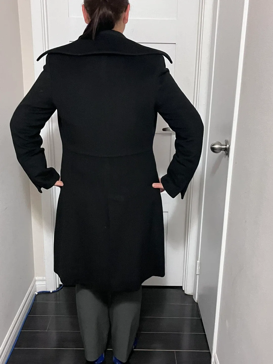 Cinzia Rocca Angora & Wool Black Coat Size 8 image indicator(2)