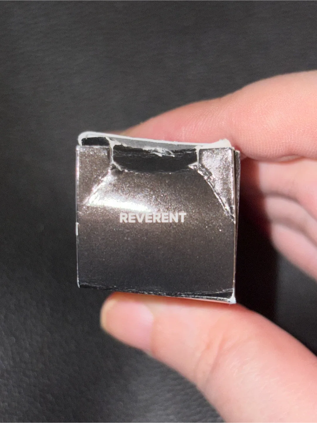 Younique Moodstruck Liquid Shadow - Reverent image indicator(2)