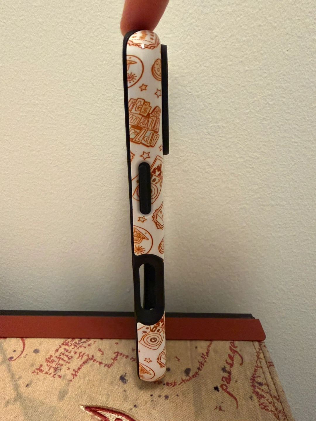 Disney iPhone 17 Pro Case - photo 3