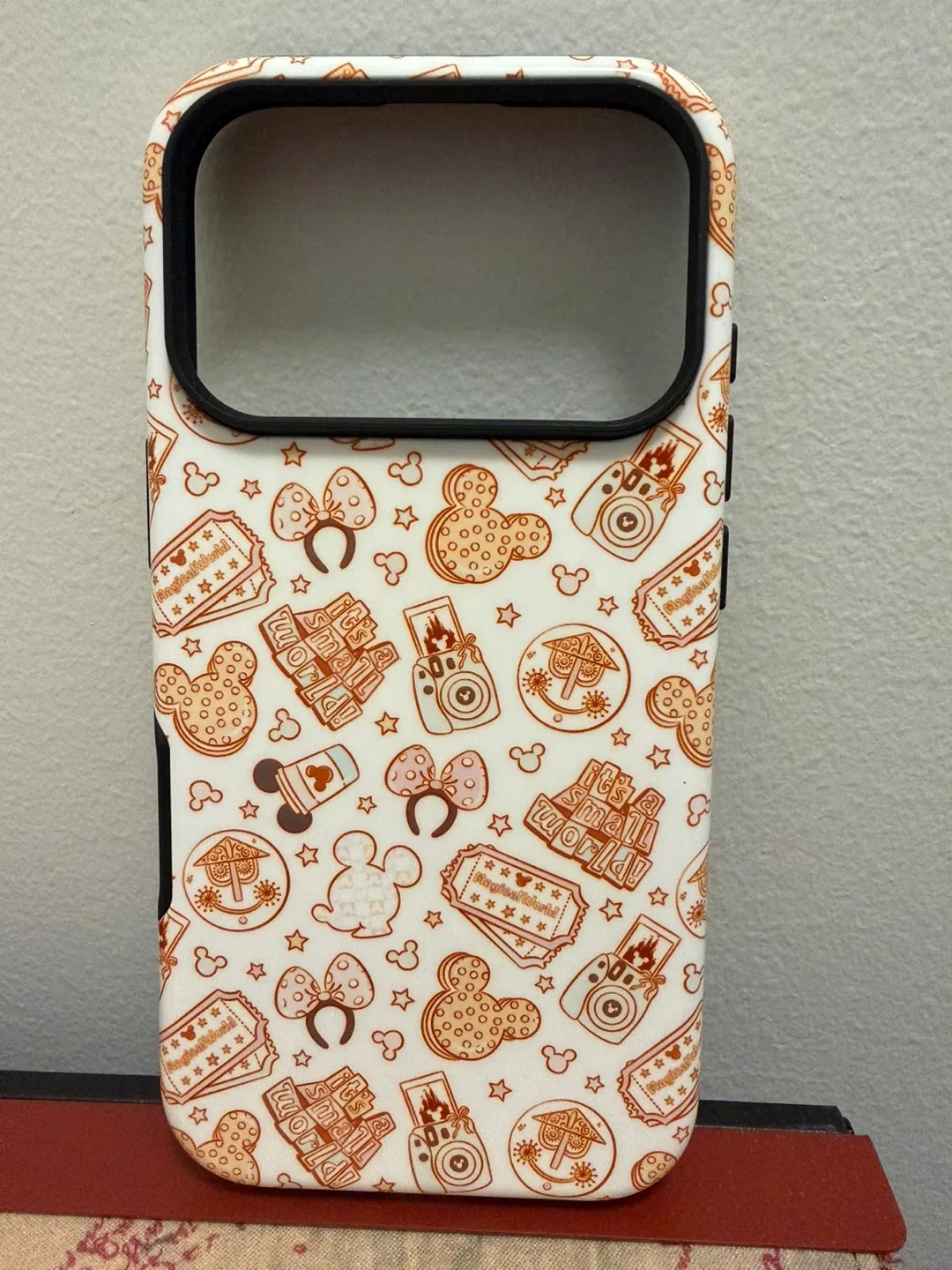 Disney iPhone 17 Pro Case