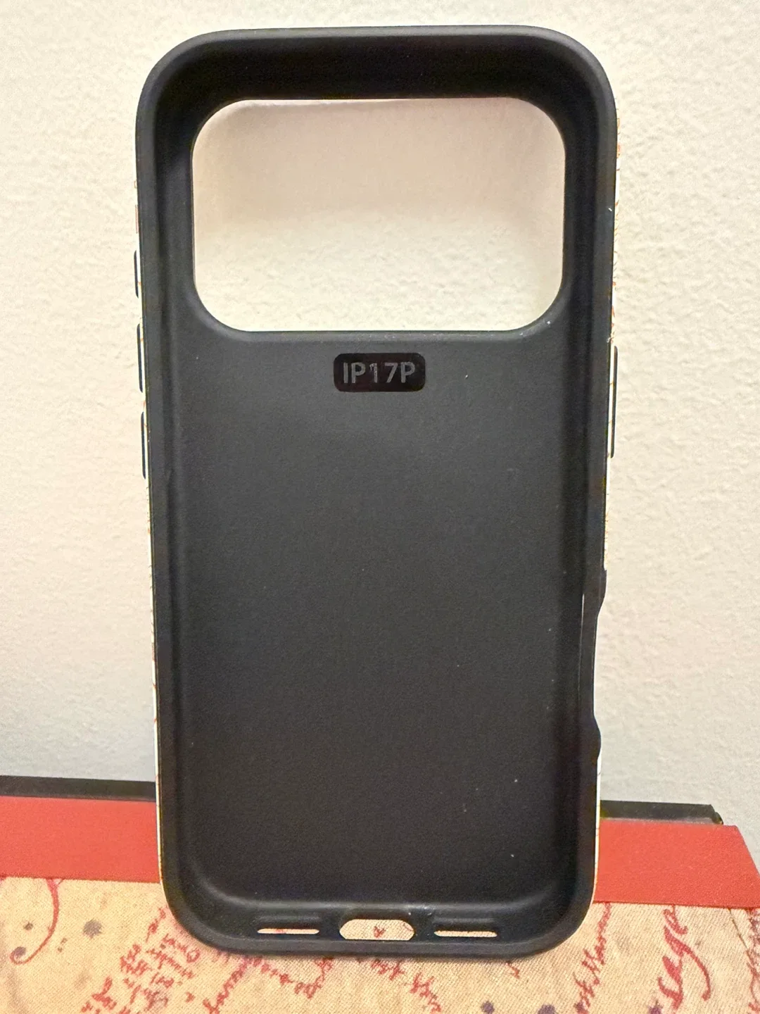 Disney iPhone 17 Pro Case image indicator(2)