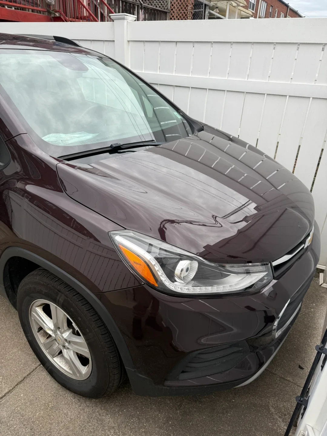 Like new 2022 Chevrolet Trax SUV image indicator(3)