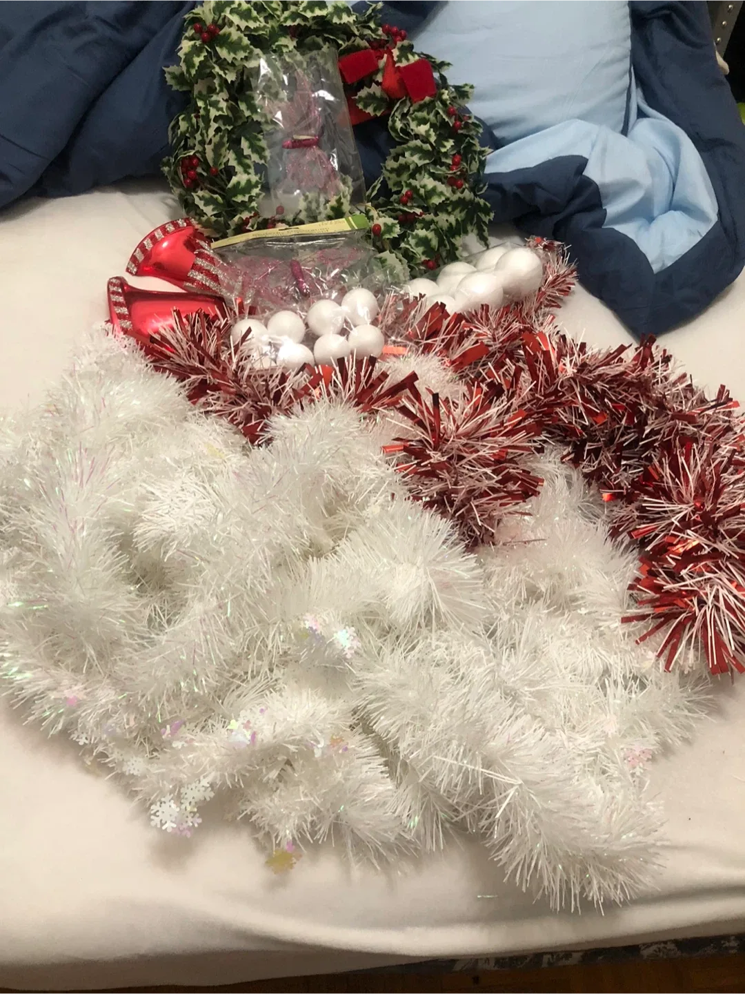 Christmas Wreath & Garland &blue and green lights image indicator(8)