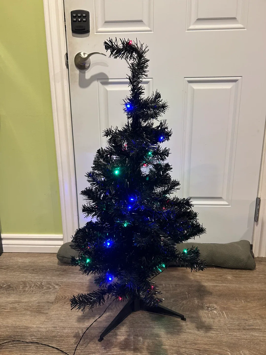 NOMA 3' Colour-Changing Tabletop Black Tree