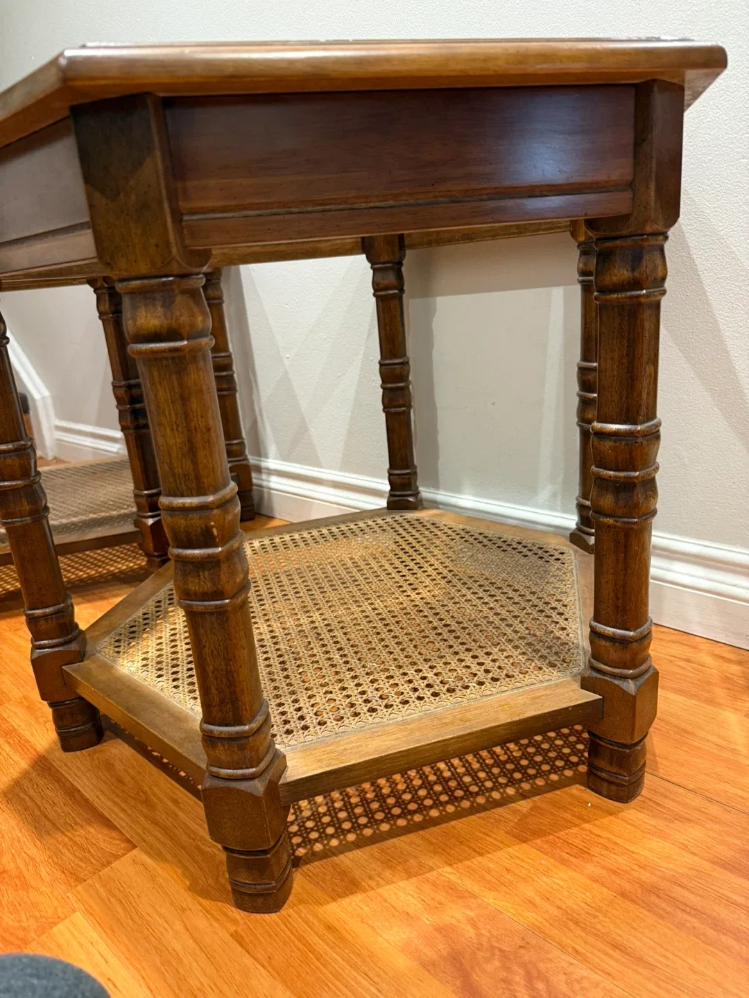 Set of 2 Hexagonal Glass Top Side Tables image indicator(6)