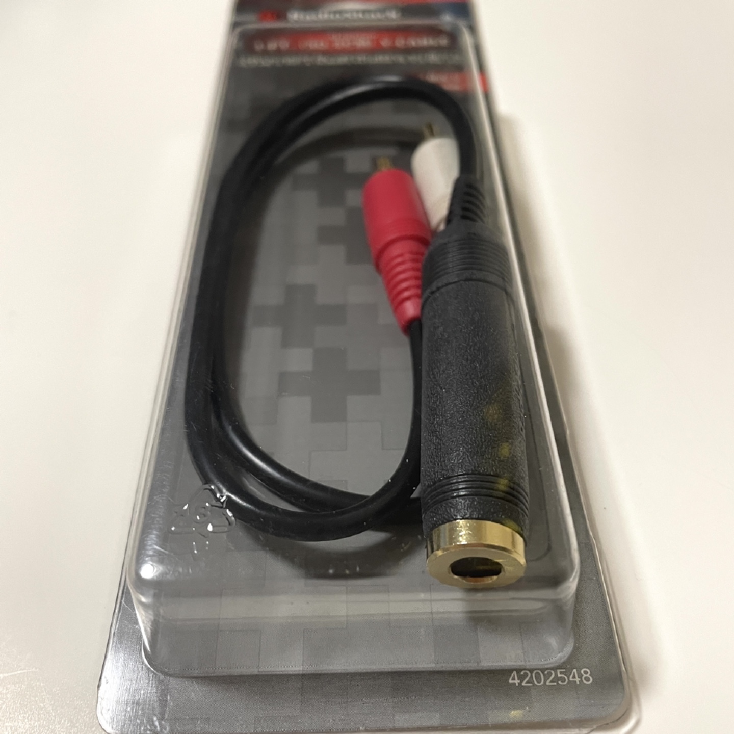 RadioShack 1-FT (30.4CM) Shielded Y-Cable - photo 3