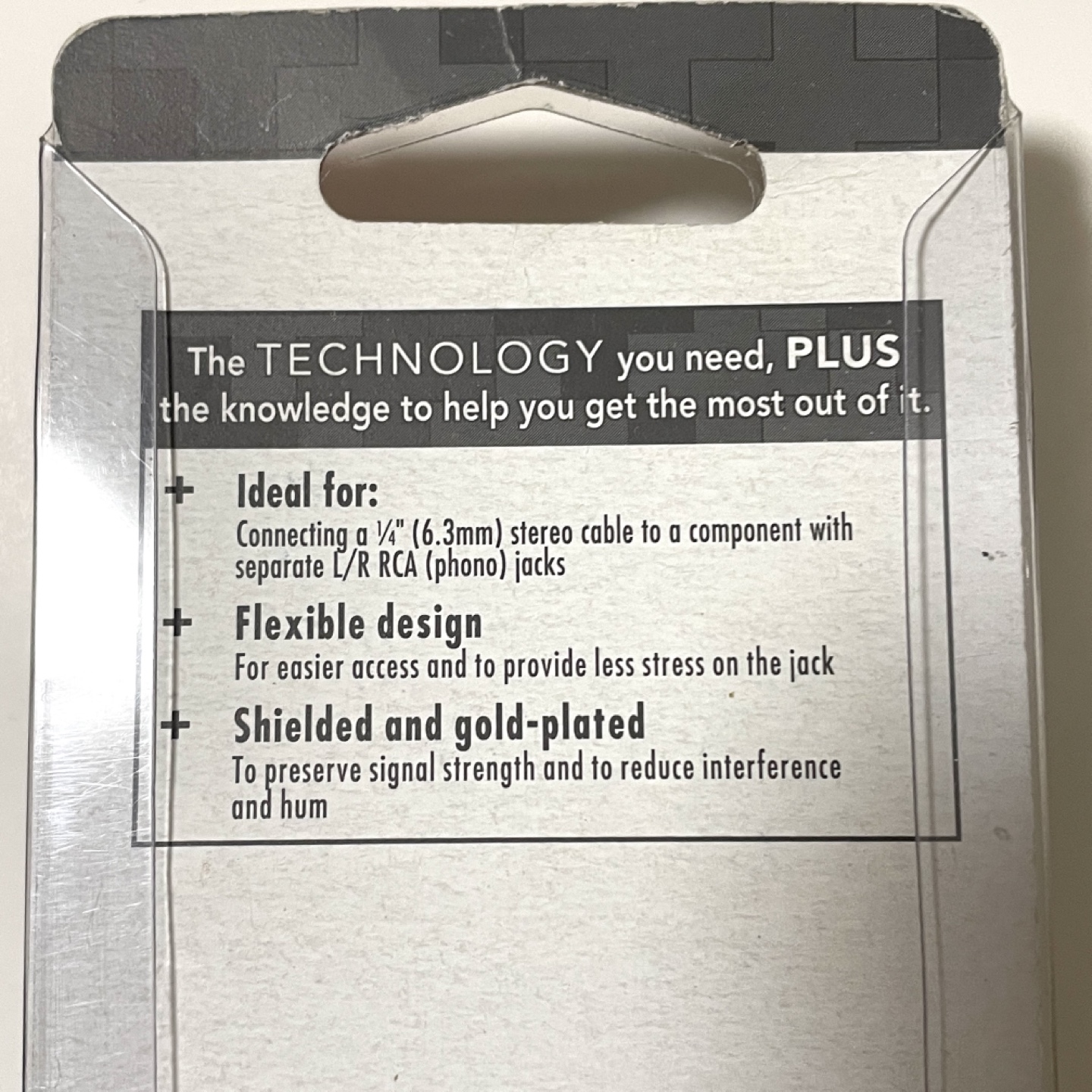 RadioShack 1-FT (30.4CM) Shielded Y-Cable - photo 4