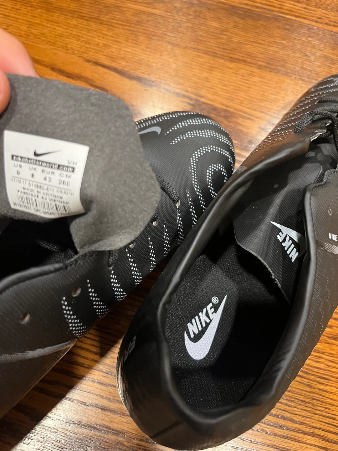 Nike Gripknit Phantom GX Soccer Cleats - Size 9 US - photo 2