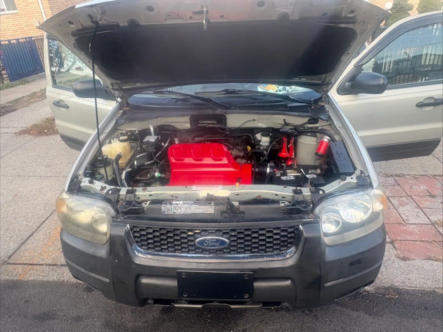 2004 Ford Escape SUV - Sports xlt image indicator(4)