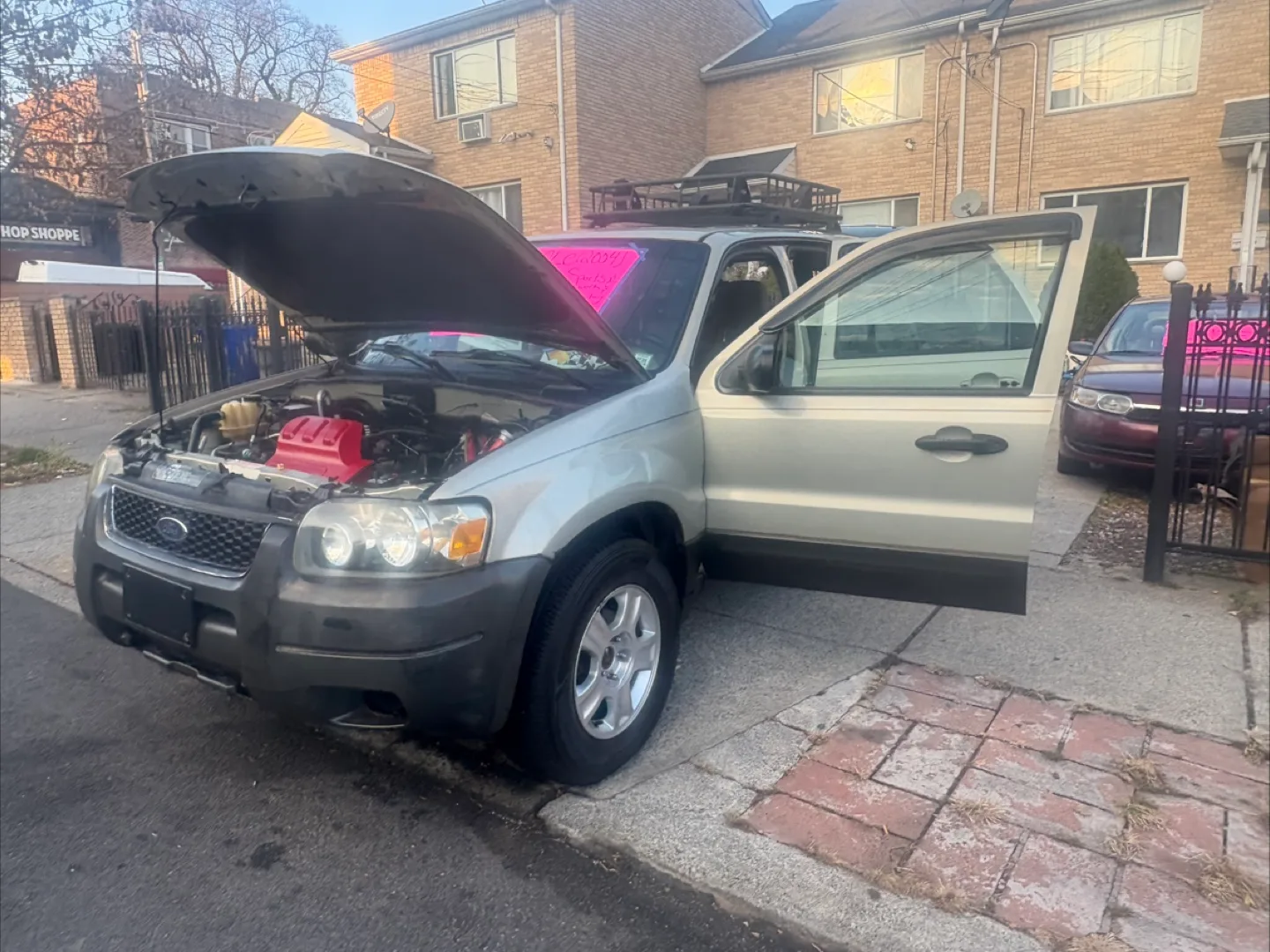 2004 Ford Escape SUV - Sports xlt image indicator(3)